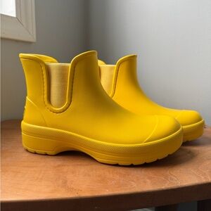 Dansko Women's Karmel Rain Boot 38